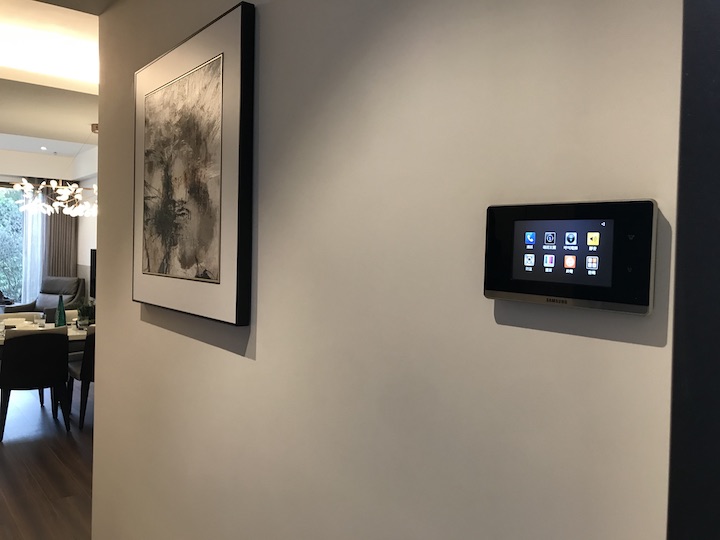 晴山學特區樣品屋觸控裝置