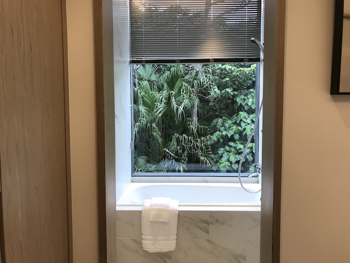 晴山學特區樣品屋主臥室浴缸